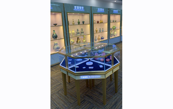 博物馆文物展示柜瓷器陈列柜-盛荣国际