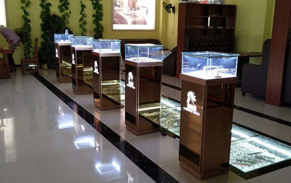上海珠宝展示柜定制